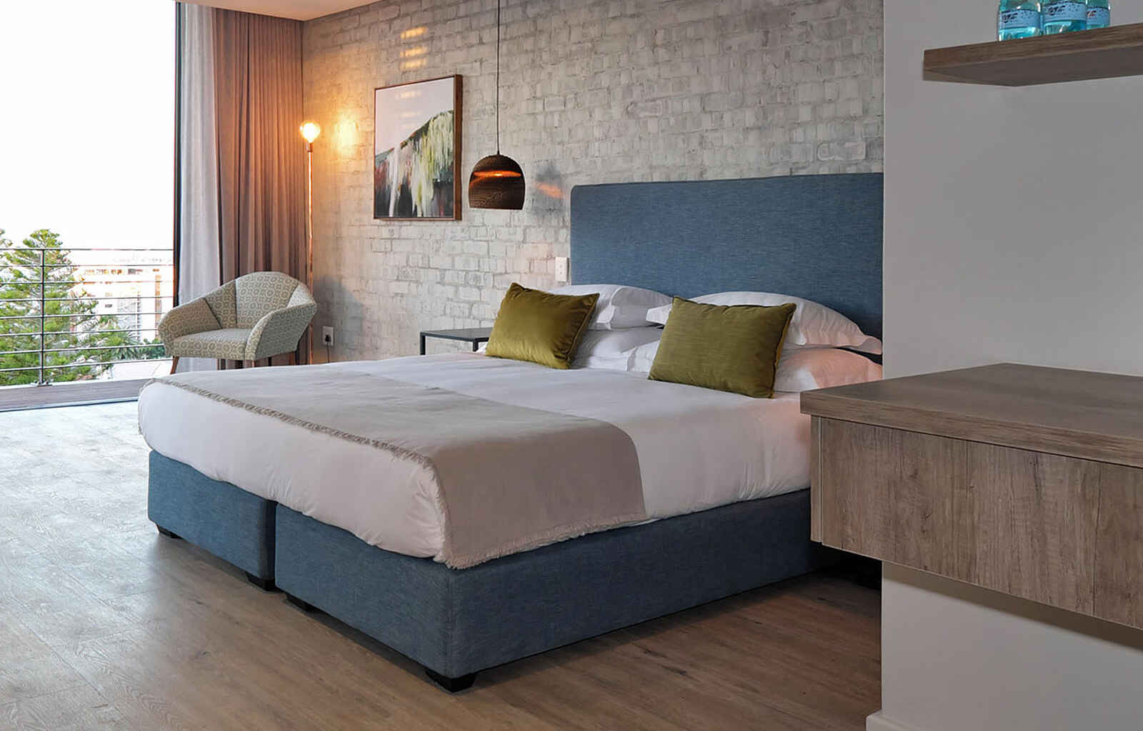 Tree House Boutique Hotel: Mountain View Room Tree House Boutique Hotel: Mountain View Room