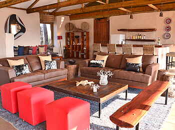 Chobe Elephant Camp: Lounge mit Sitzgruppe Chobe Elephant Camp: Lounge mit Sitzgruppe