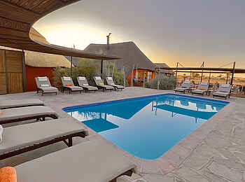 Red Dunes Lodge: Am Pool