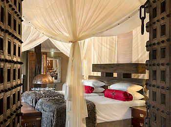 Zarafa Dhow Suites: Schlafraum