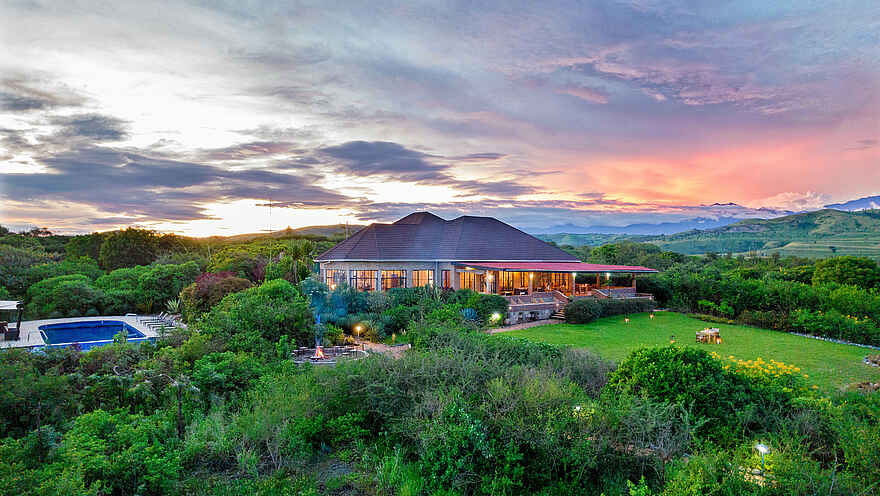 Elephant Plains Lodge: Blick auf den Zentralbereich Elephant Plains Lodge: Blick auf den Zentralbereich