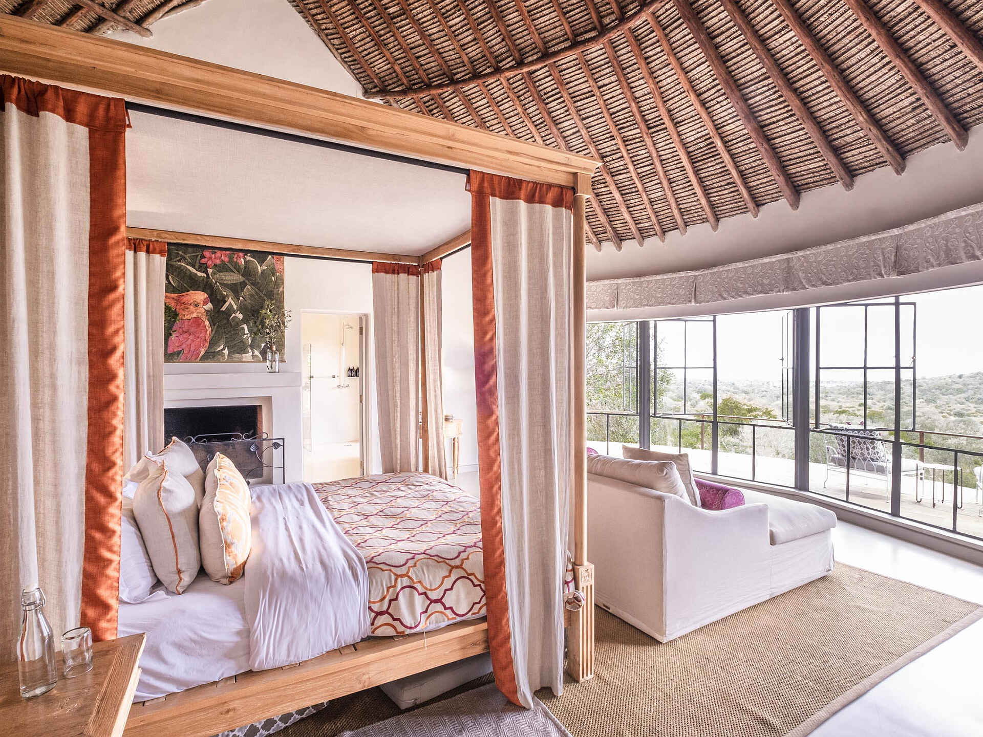 Schlafzimmer mit Terrasse im Governors' Mugie