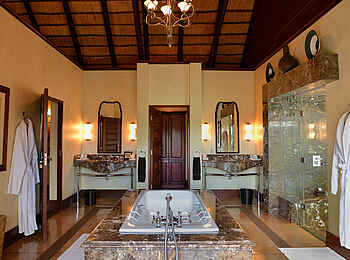Mateya Safari Lodge: Badezimmer der Suite