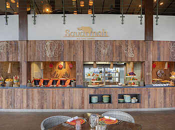 Melia Serengeti Lodge: Buffet des Savannah Restaurants Melia Serengeti Lodge: Buffet des Savannah Restaurants