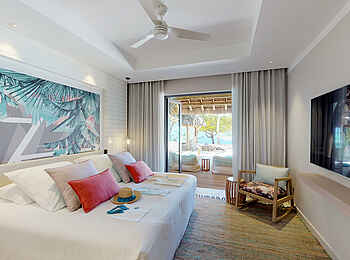 Paradis Beachcomber Golf Resort and Spa: Presidential Villa Bett Paradis Beachcomber Golf Resort and Spa: Presidential Villa Bett