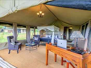 Serengeti Woodlands Camp: Luxury Tent Lounge