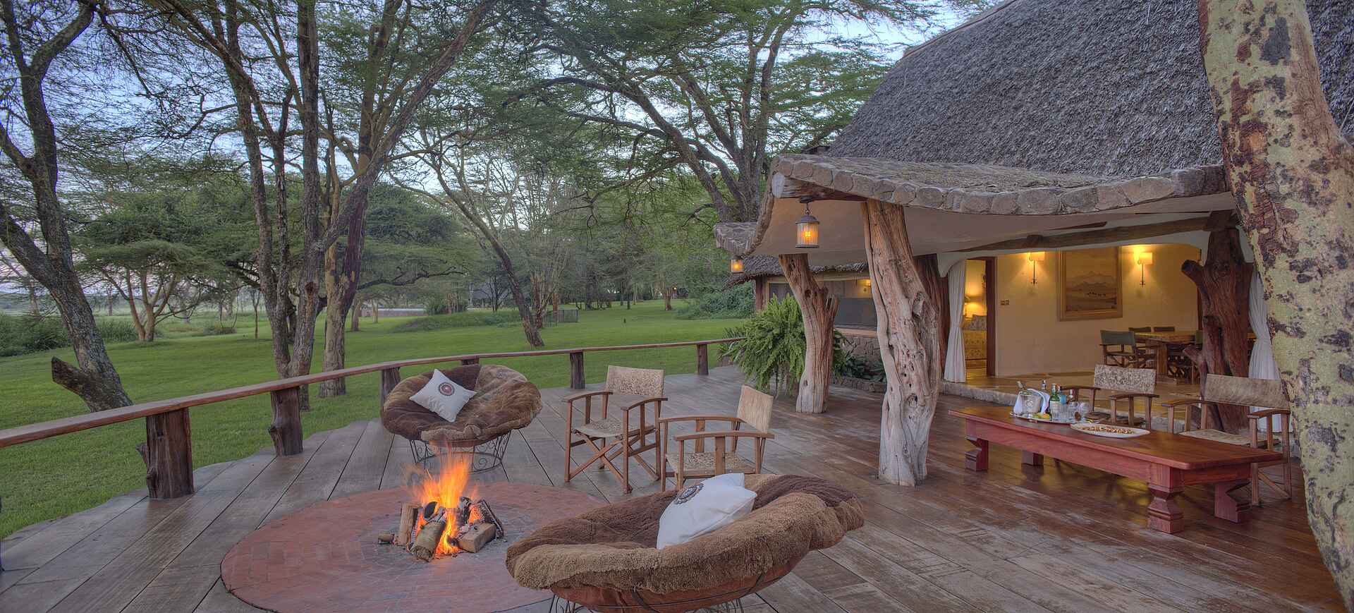 Kenia, lewa wildlife conservancy, sirikoi, aussichtsdeck, cottage, sonnendeck, afrikarma, afrikarma safaris, afrikarma safaris - wildnis. hautnah., afrikarma.de, kenya