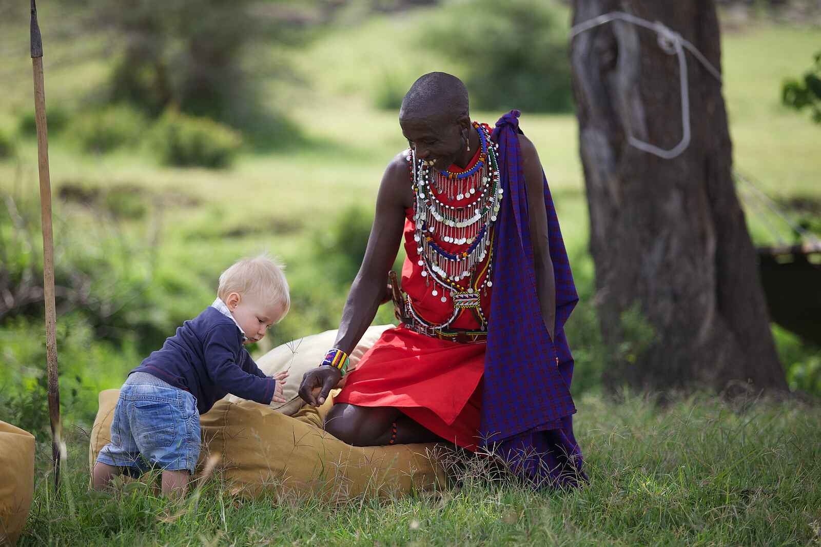 Elephant Pepper Camp: Begegnung der Kulturen Elephant Pepper Camp: Begegnung der Kulturen