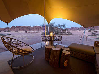 Hoanib Skeleton Coast Camp: Standardtent Terrasse