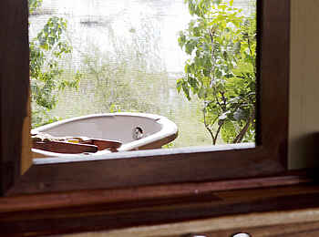 Lagoon Camp: Waschbecken Lagoon Camp: Waschbecken