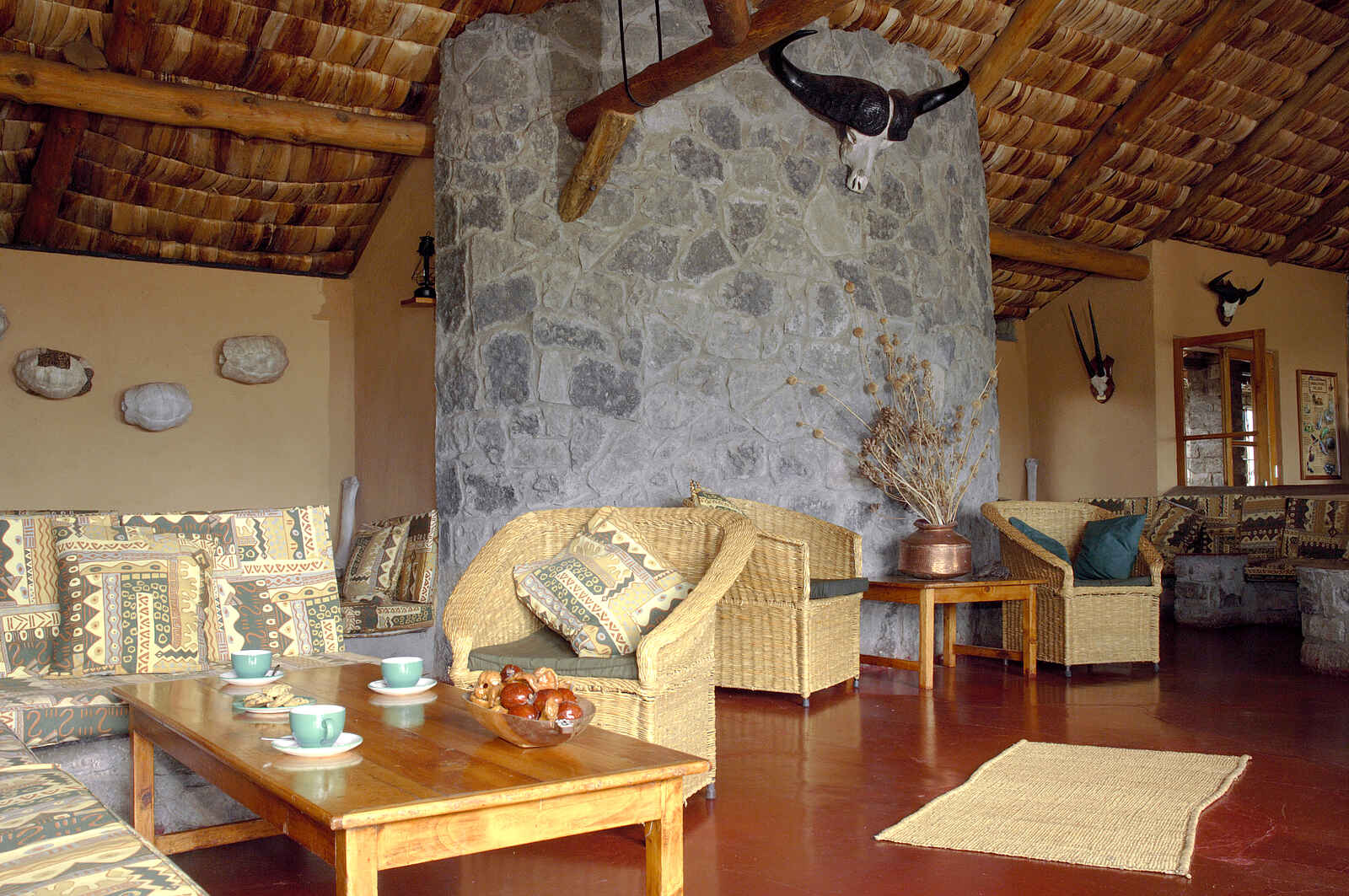 Ndutu Safari Lodge: Lounge Ndutu Safari Lodge: Lounge