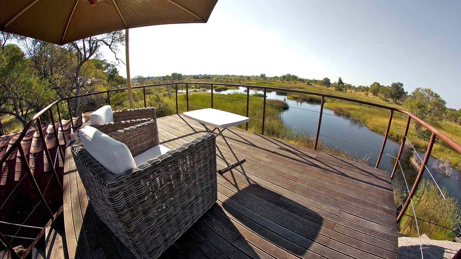 Nkasa Lupala Tented Lodge: Aussichtsplattform Nkasa Lupala Tented Lodge: Aussichtsplattform