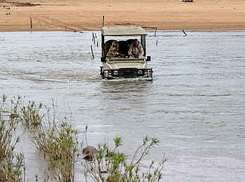 Chilo Ivory Trail Adventure: Überquerung des Runde River