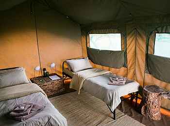 Karenge Bush Camp: Einzelbetten Karenge Bush Camp: Einzelbetten