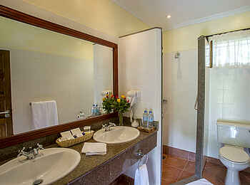 Arusha Serena Hotel: Badezimmer Arusha Serena Hotel: Badezimmer