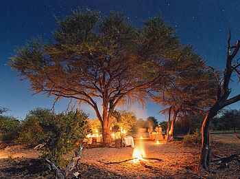 Leroo la Tau Lodge: Busch Dinner