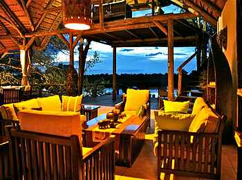 Lianshulu Lodge: Lounge Lianshulu Lodge: Lounge