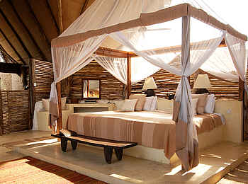 Sand Rivers Selous: Großes Doppelbett
