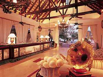 The Royal Livingstone: Rezeption und Empfangshalle The Royal Livingstone: Rezeption und Empfangshalle