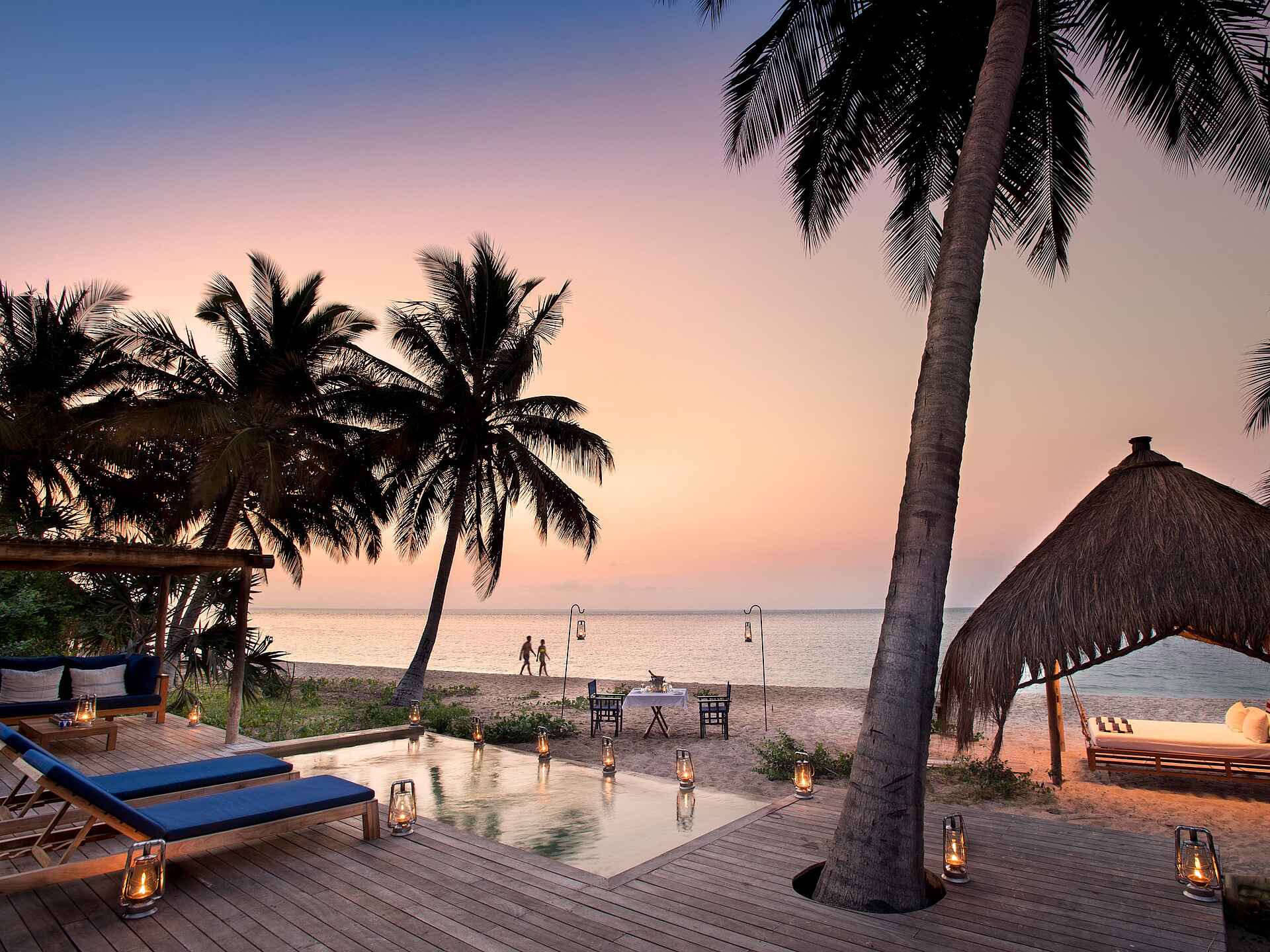 andBeyond Benguerra Island: Sonnenuntergang am Pool