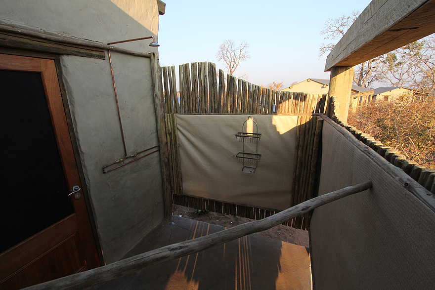 Chobe Elephant Camp: Outdoordusche Chobe Elephant Camp: Outdoordusche