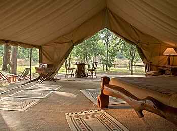 Governors' Il Moran Camp: Offenes Gästezelt