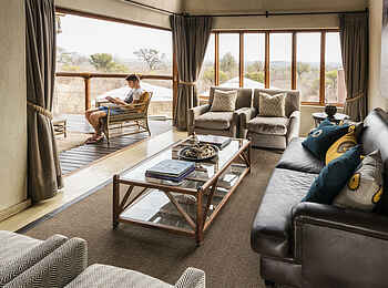 Impodimo Game Lodge: Deluxe Suite Lounge Impodimo Game Lodge: Deluxe Suite Lounge