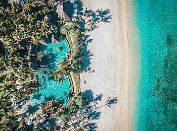 La Pirogue: Der Pool aus der Vogelperspektive La Pirogue: Der Pool aus der Vogelperspektive