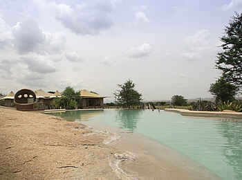 Sayari Camp: Blick über den Pool Sayari Camp: Blick über den Pool