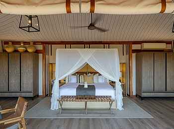 Sindile Luxury Tented Camp: Blick in ein Premier Zelt Sindile Luxury Tented Camp: Blick in ein Premier Zelt