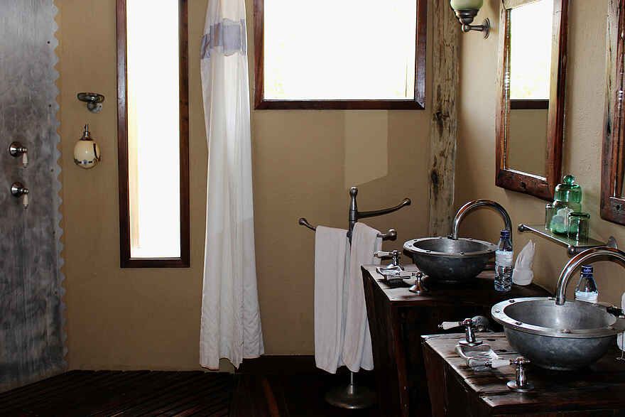 Tarangire Treetops: Badezimmer Tarangire Treetops: Badezimmer