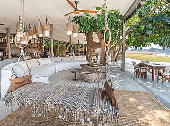 Time + Tide Chinzombo: Sitzbereich der Lounge