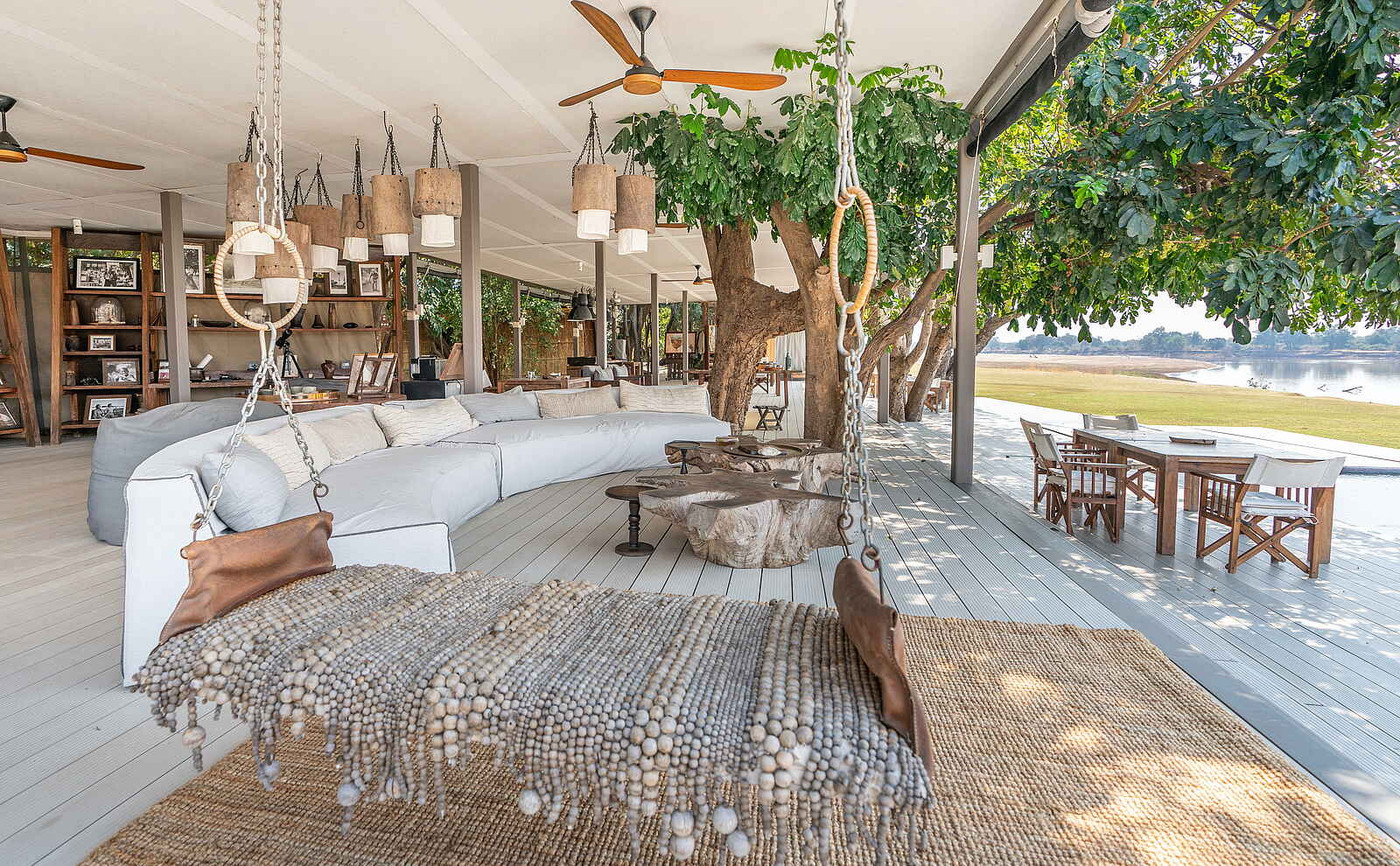 Time + Tide Chinzombo: Sitzbereich der Lounge Time + Tide Chinzombo: Sitzbereich der Lounge