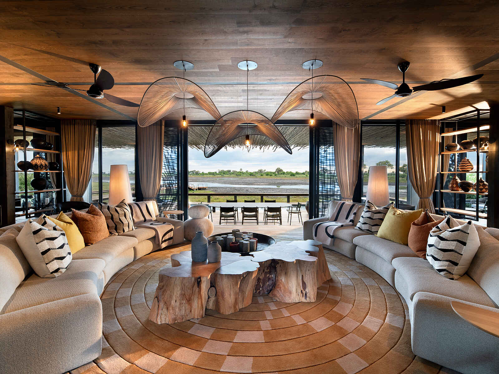 Daunara Safari Camp: Lounge Daunara Safari Camp: Lounge