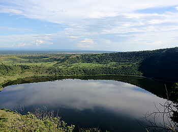 Kasenyi Safari Camp: Lake Murunuli mit Wolkenspiegel