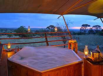 Serengeti Bushtops: Privater Whirlpool