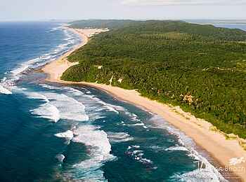 Thonga Beach Lodge: Einsamer Strand Thonga Beach Lodge: Einsamer Strand
