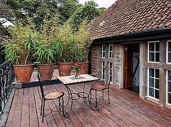 Giraffe Manor: Betty Superior Room Veranda Giraffe Manor: Betty Superior Room Veranda