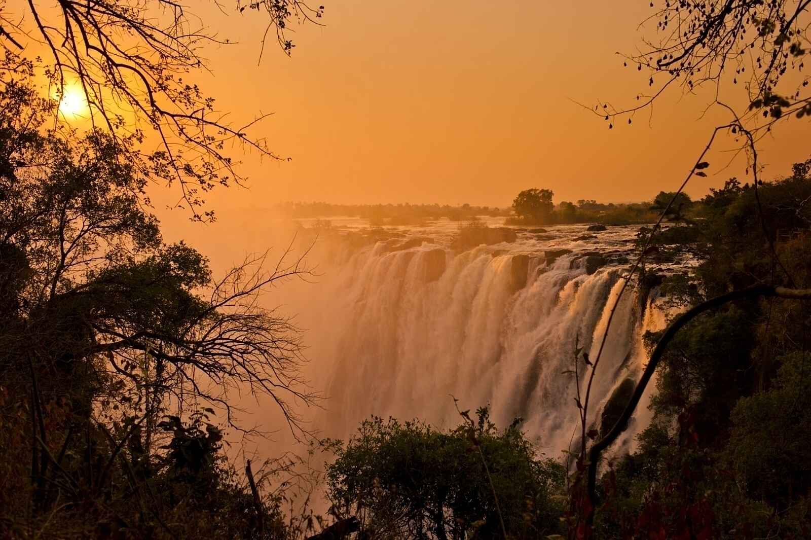 Islands of Siankaba: Viktoria-Fälle Islands of Siankaba: Viktoria-Fälle