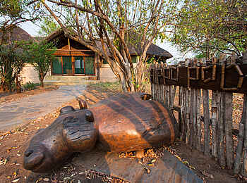 Kasaka River Lodge: Eingang zum Hippo Pod Kasaka River Lodge: Eingang zum Hippo Pod