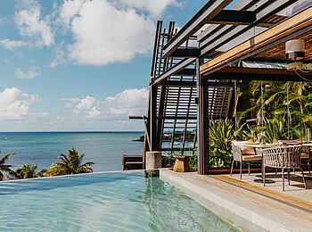 LUX Grand Baie: Die Terrasse des Walima by Bisou Restaurant LUX Grand Baie: Die Terrasse des Walima by Bisou Restaurant