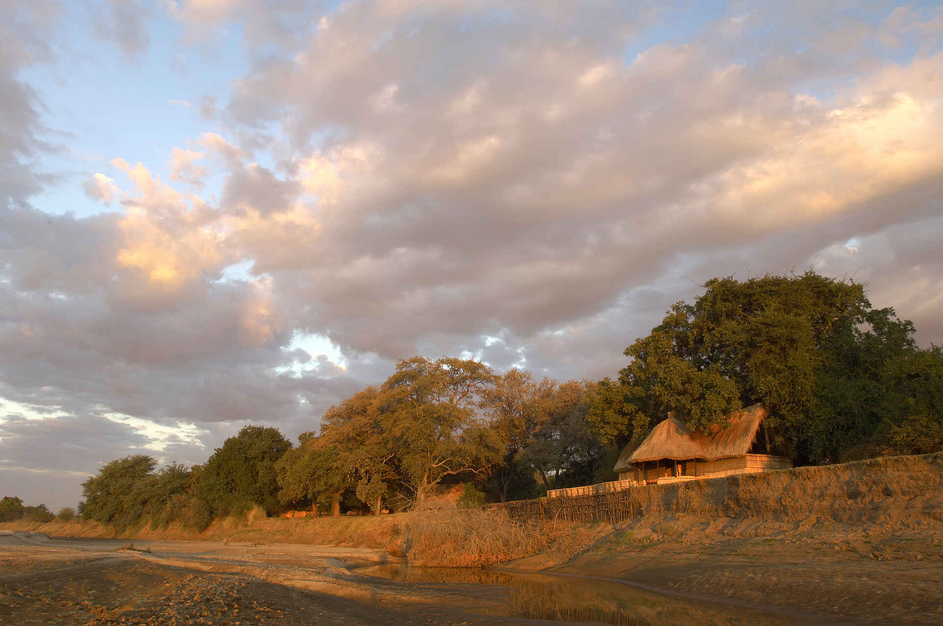 Tafika Camp: Camp am Flussufer