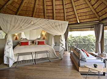 Lion Camp: Doppelbett