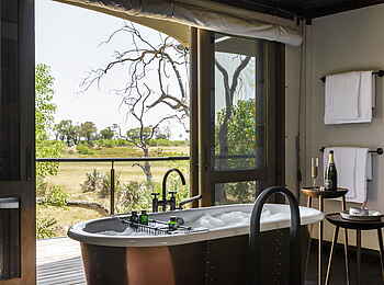 Xigera Safari Lodge: Bad einer Suite Xigera Safari Lodge: Bad einer Suite