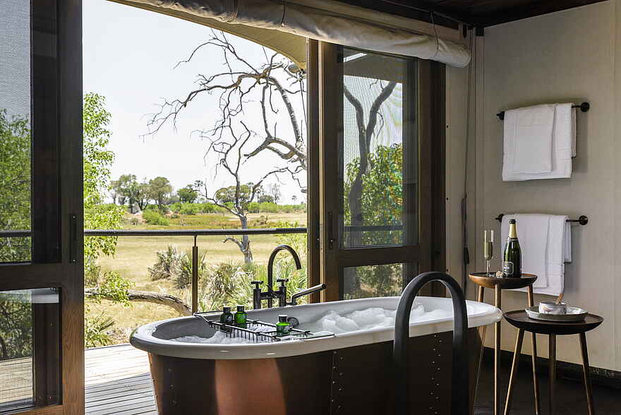Xigera Safari Lodge: Bad einer Suite Xigera Safari Lodge: Bad einer Suite