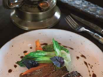 Duba Plains Camp: Steak