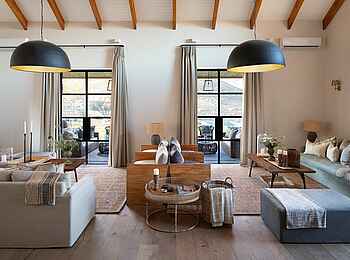 Simbavati Cederberg Ridge Lodge: Die Lounge Simbavati Cederberg Ridge Lodge: Die Lounge