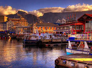 The Cellars-Hohenort Hotel & Spa: An der Waterfront The Cellars-Hohenort Hotel & Spa: An der Waterfront