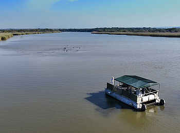 Makakatana Bay Lodge: Ein Bootsausflug Makakatana Bay Lodge: Ein Bootsausflug