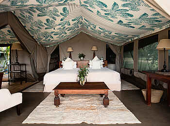 Hemingways River Camp Mara: Family Tent Doppelbett